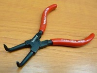 Seeger curved crimping pliers, dia. 10-25mm, thin tips, FORTUM