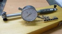 Analog bore gauge , Schut