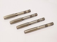 Hand tap Tr 24x5 LH (4 pcs set) NO