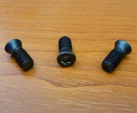 M2.5 T8 countersunk head screw, L = 7mm