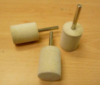 Felt disc 30x40mm with shank - straight end