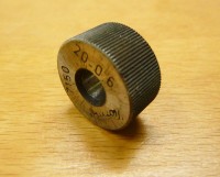 Knurling wheel dia. 20mm straight 0.6 , CSN 227150