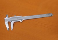 Analog caliper 150mm x 0.02mm, Accurata