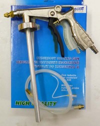 Bottom and cavity spray gun